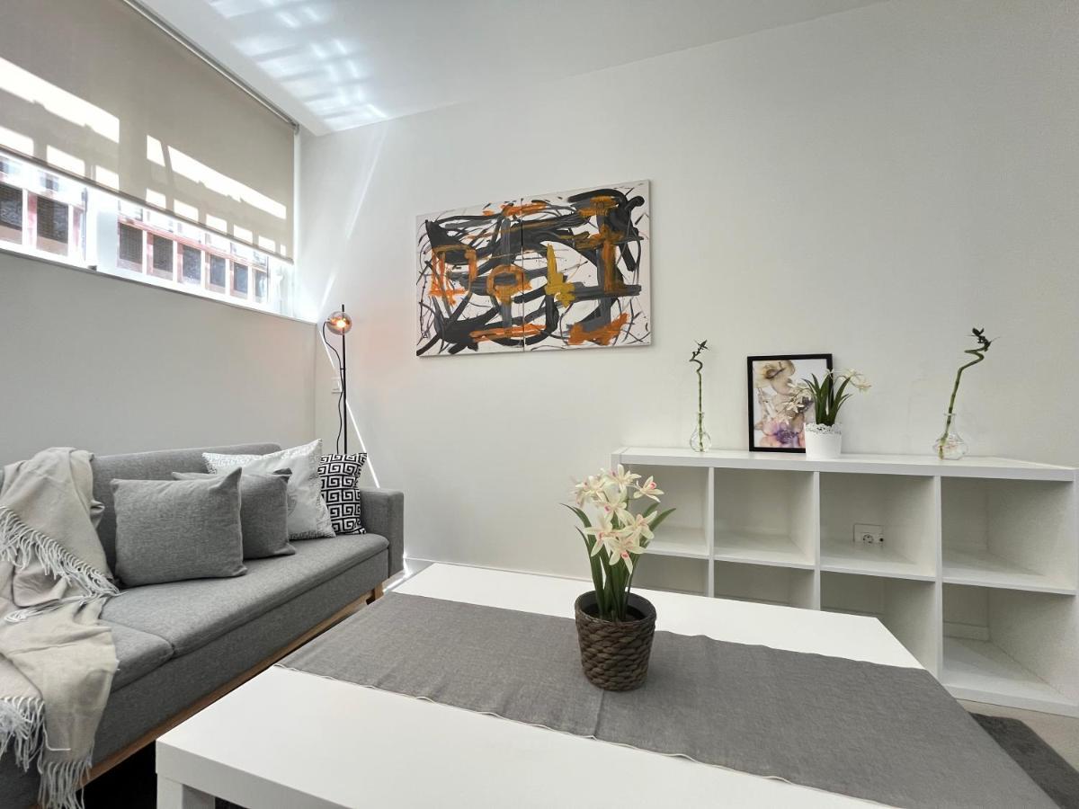 Ferienwohnung Acogedor Infanta Mercedes Madrid Exterior foto