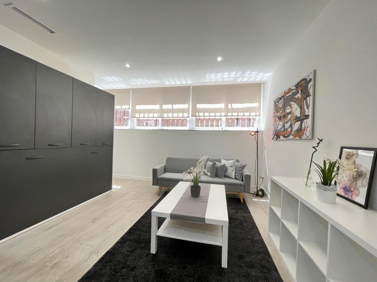 Ferienwohnung Acogedor Infanta Mercedes Madrid Exterior foto