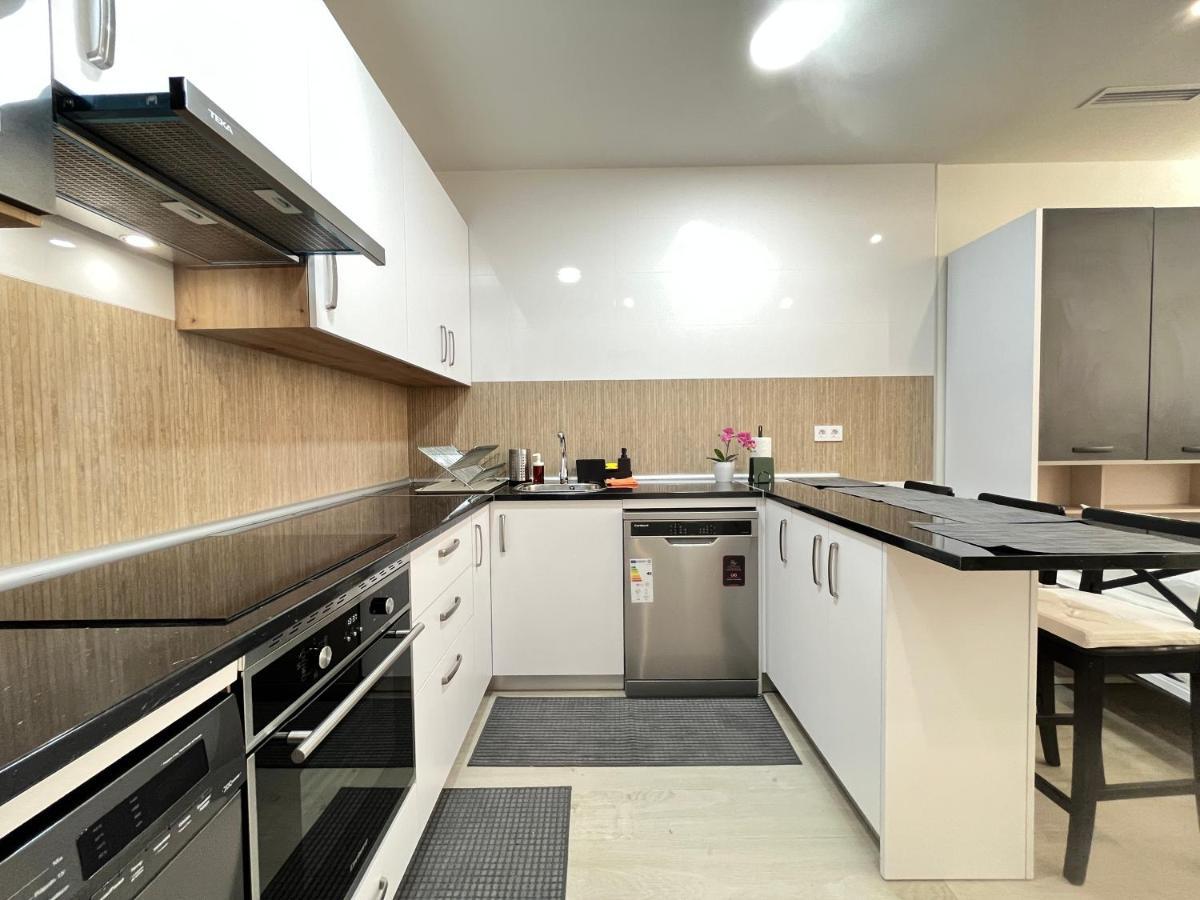 Ferienwohnung Acogedor Infanta Mercedes Madrid Exterior foto